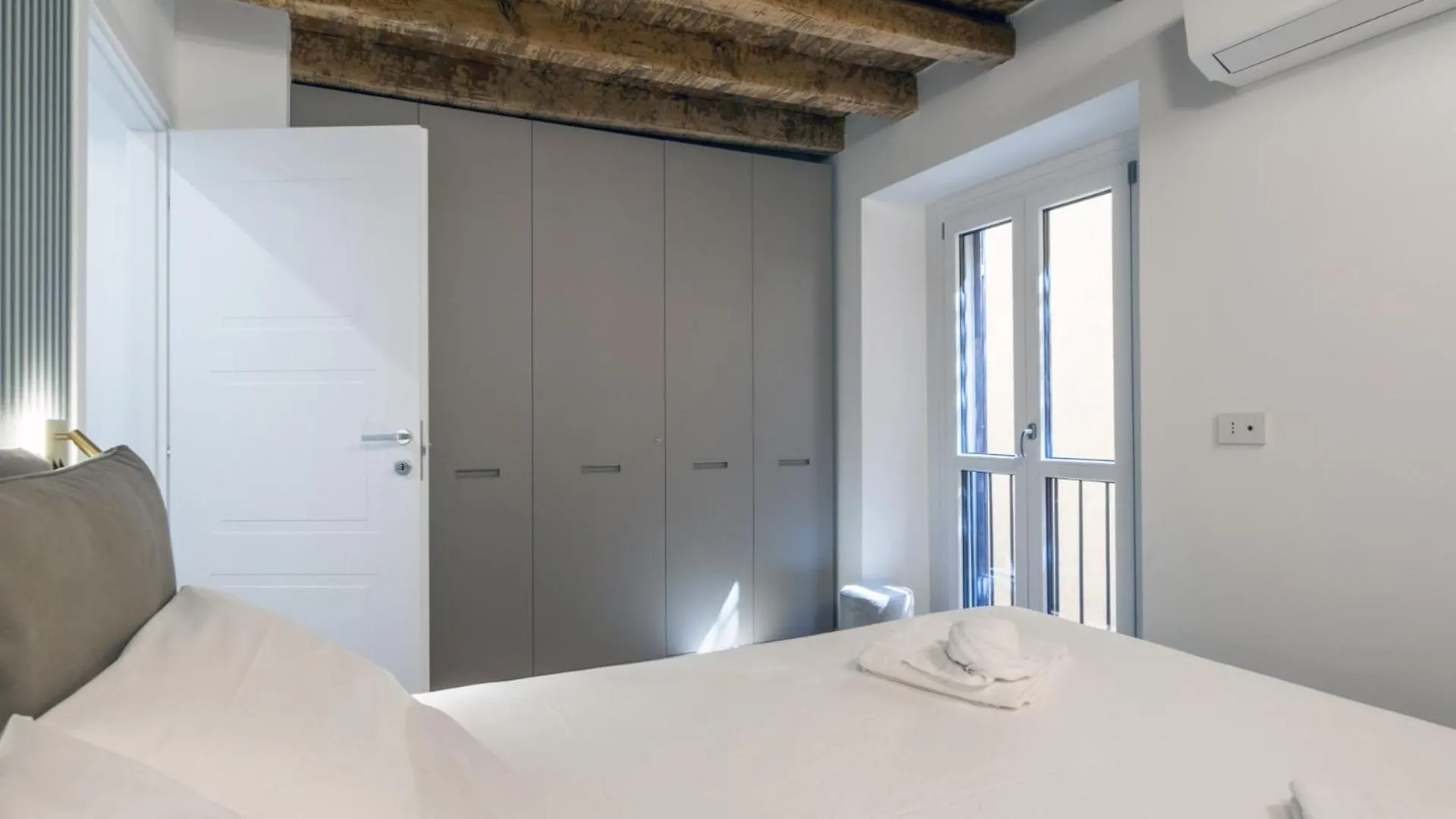 Ferienwohnung Easylife - Eleganza E Design In Porta Venezia Mailand 0*,